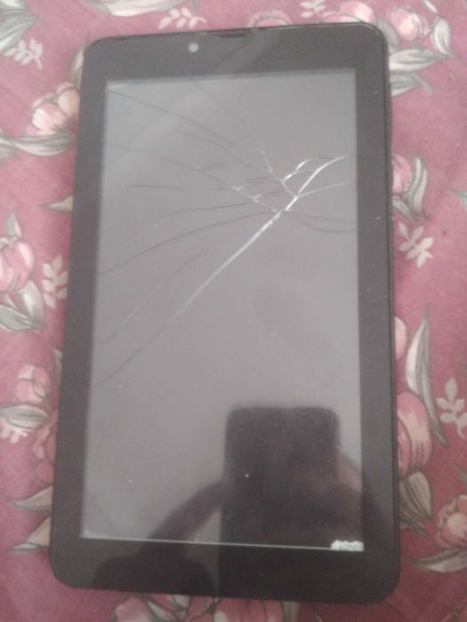 Планшет Престижио PMT 4117.