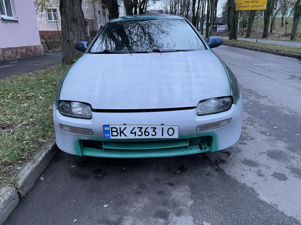 Продам Mazda 323f