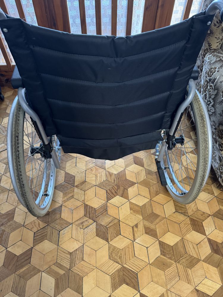 Wózek inwalidzki Eclips x4 do 150kg