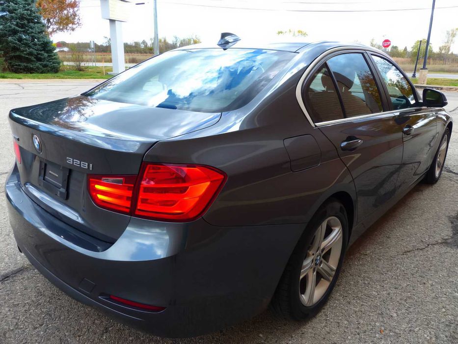 BMW 3 Series 328i xDrive      2015