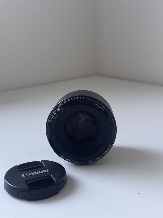 Aparat Canon EOS 700D