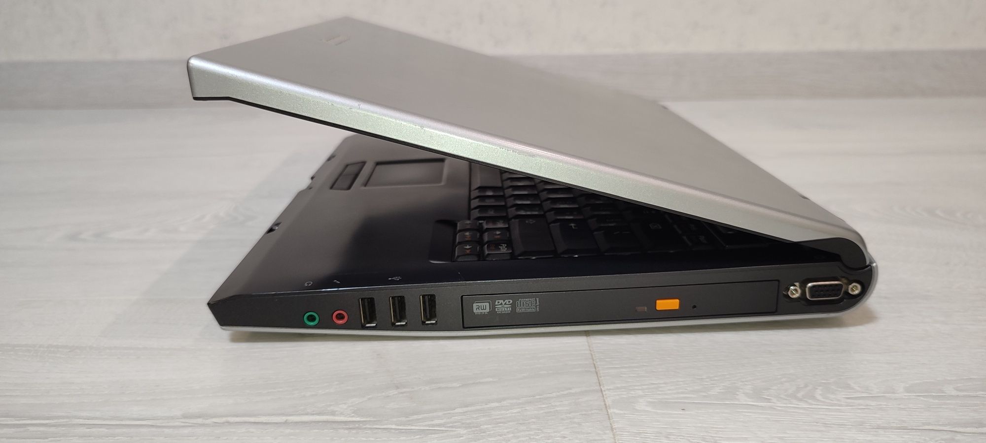Ноутбук Lenovo 3000 C200 8922-BKG 15.0" T5200