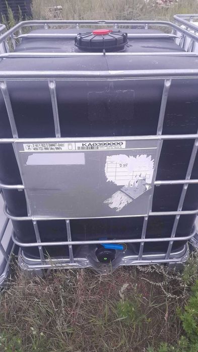 Mauzer 1000l zbiornik