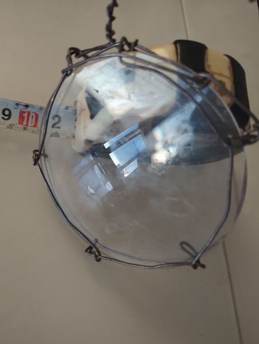 Советское увеличительное стекло, диаметр 9 см, с отверстиями