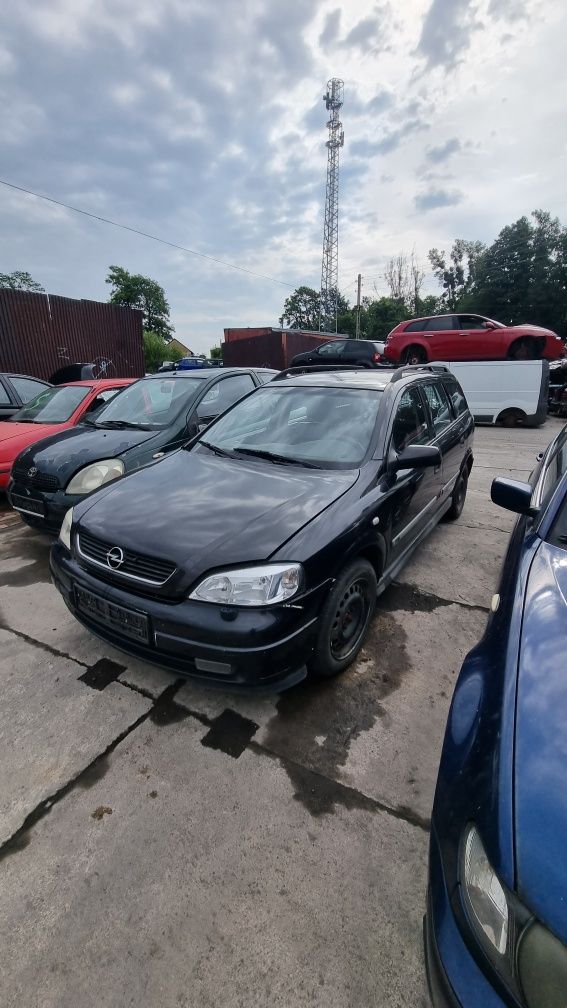 Opel Astra II 2.0 dti na czesci skora