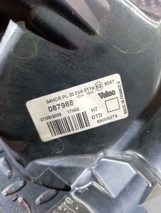 Óptica Direita Renault Laguna II