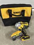 Гайковерт dewalt новий