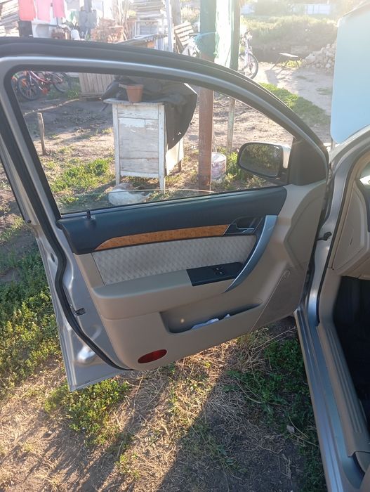 Продам Шевроле Авео т 250 лт