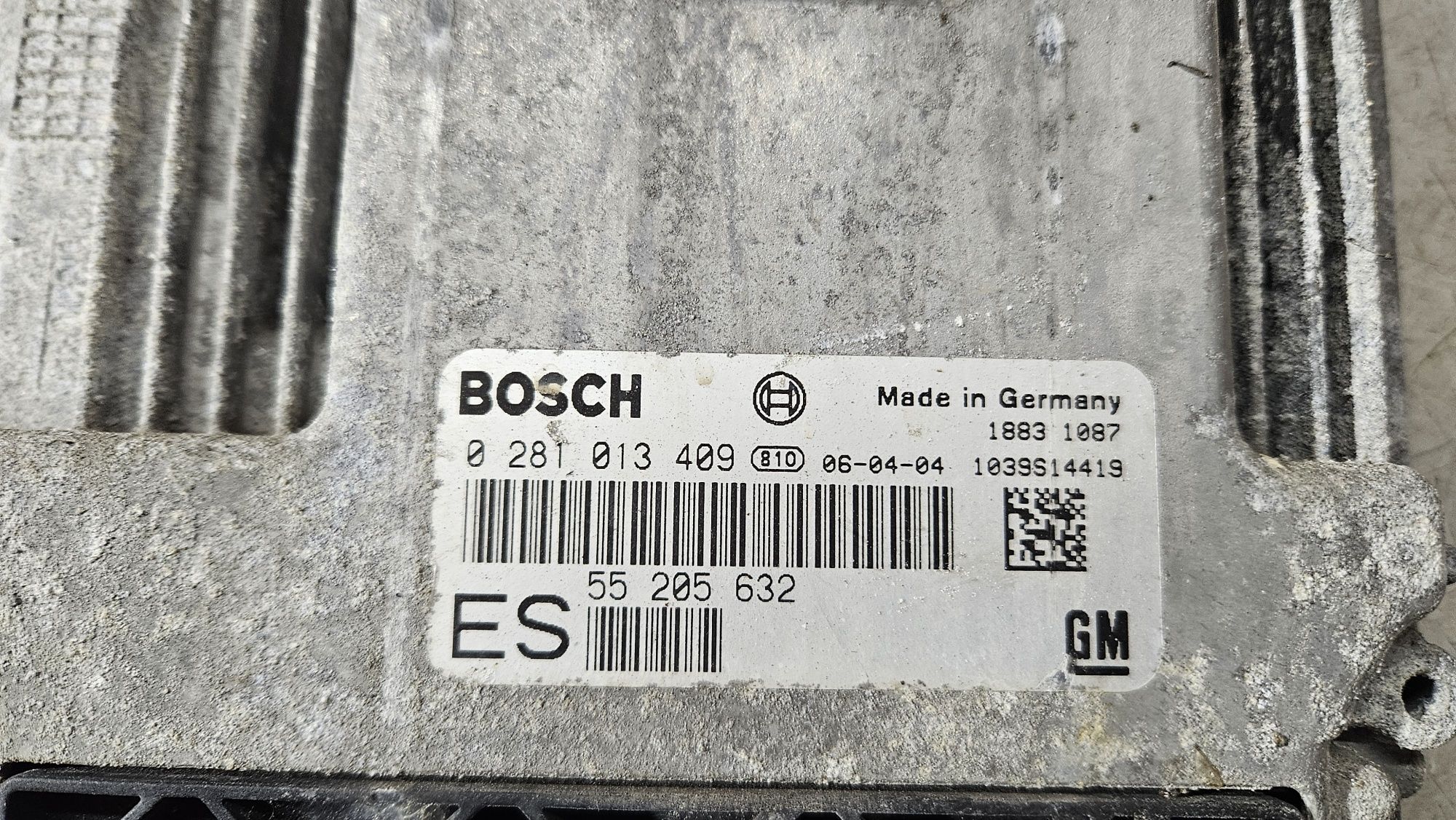 Sterownik komputer ecu ES z19dth 1.9 cdti z19dt opel zafira b vectra c