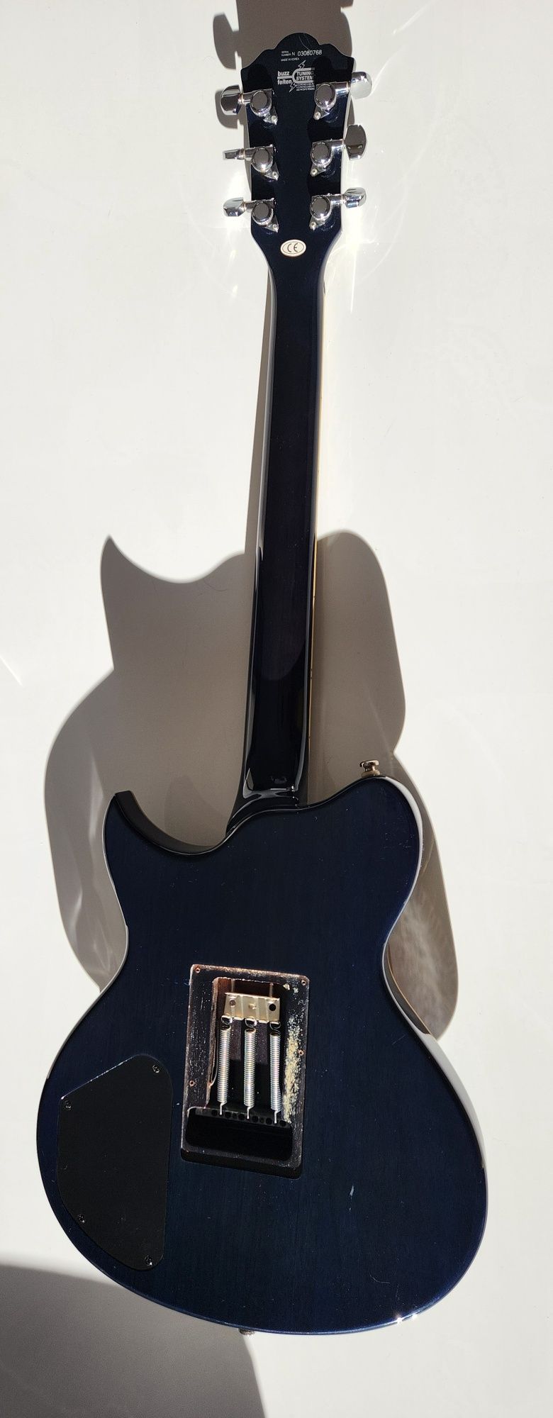 Guitarra washburn WI-66v EMG