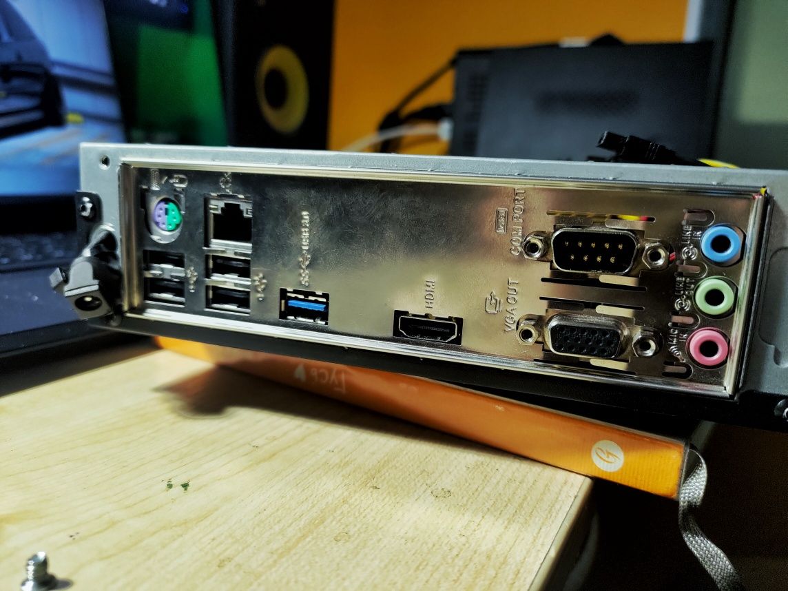 міні ПК Asus J1900I-C 8GB DDR3 no HDD