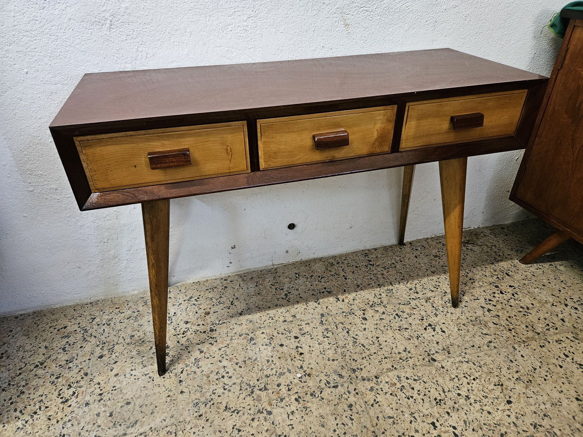 Consola vintage Olaio