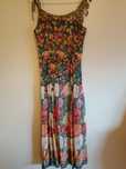 Vestido - Floral - BARATÍSSIMO