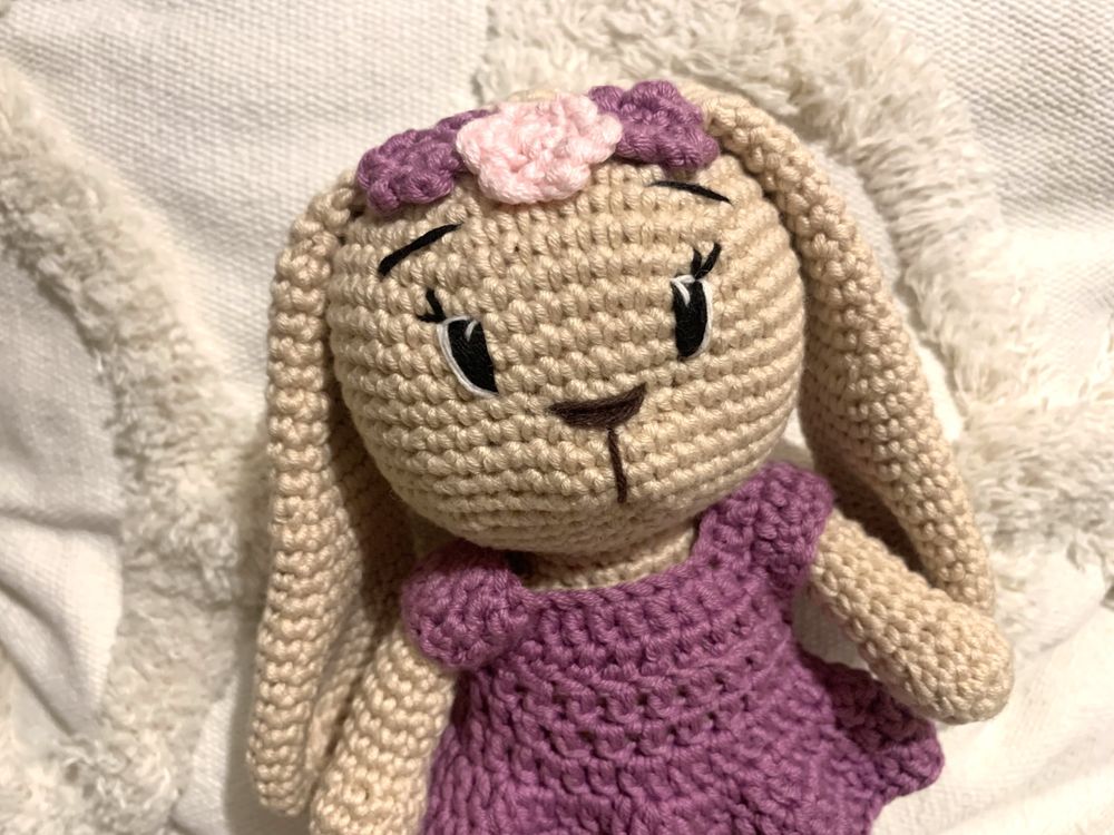Miś krolik zrobiony na szydełku handmade