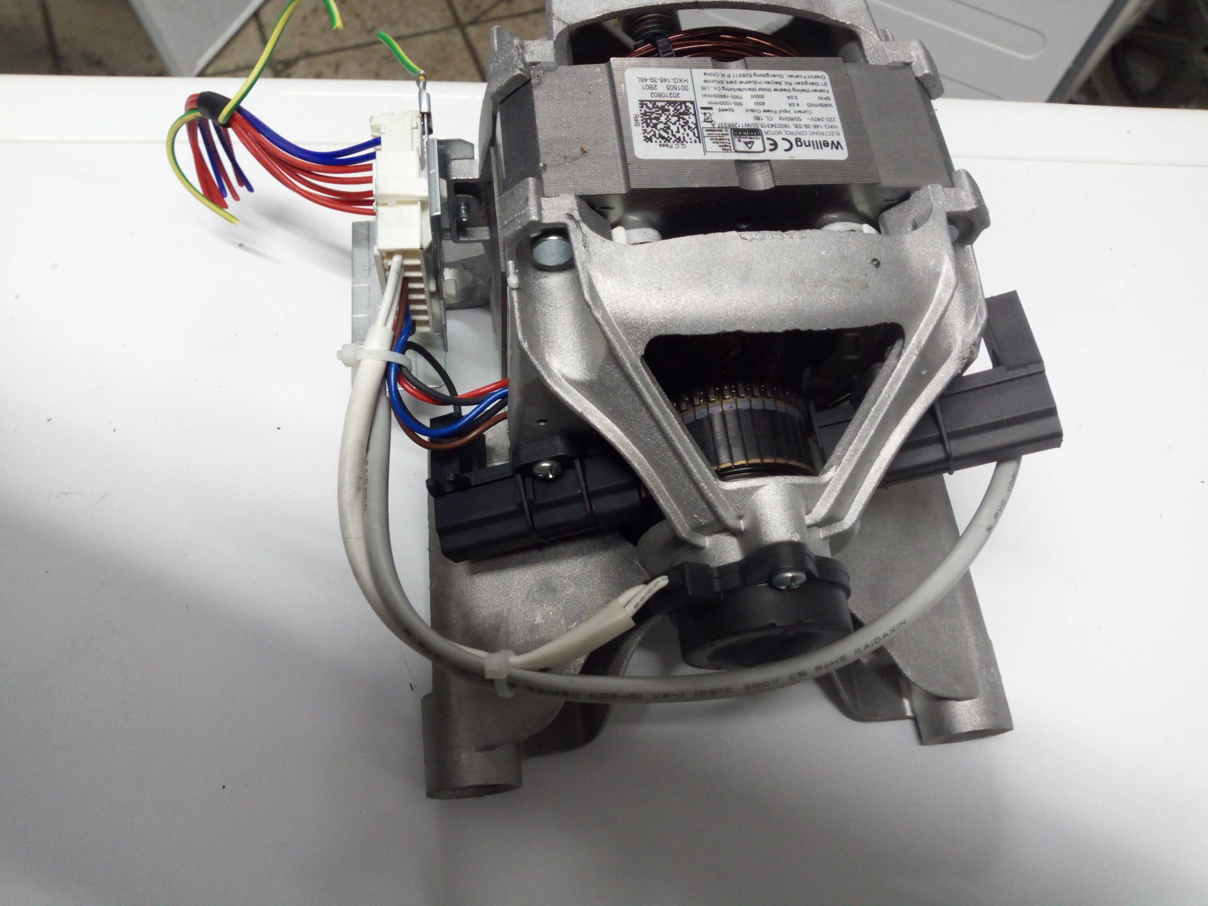 silnik napędowy HXG-146-39- do pralki Indesit