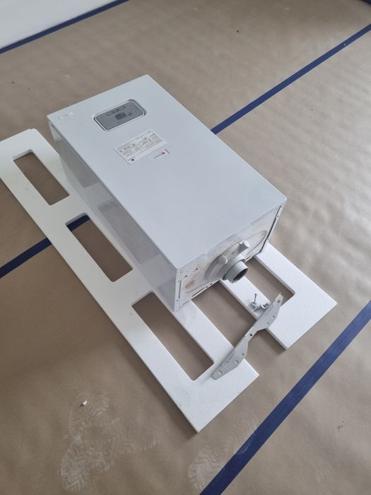 Kocioł piec gazowy dwufunkcyjny Saunier Duval Thelia Condens 25-A