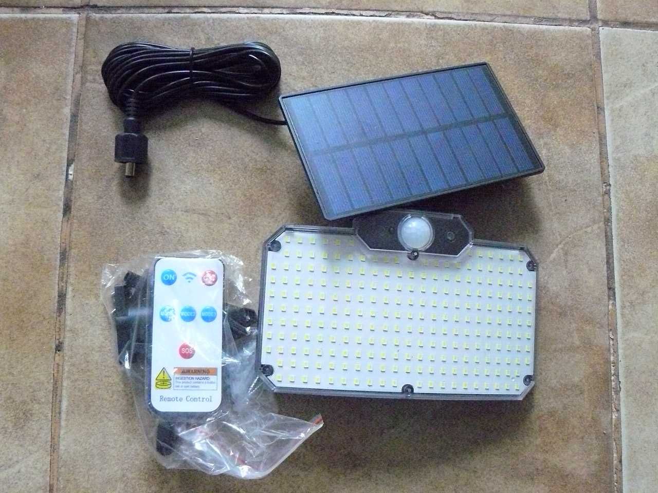 lapa solar z czujnikiem ruchu super oświetlenie + pilot