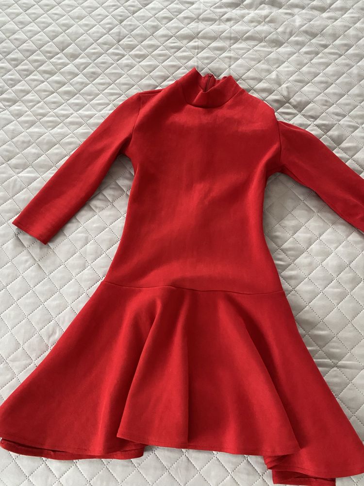Плаття червоне S