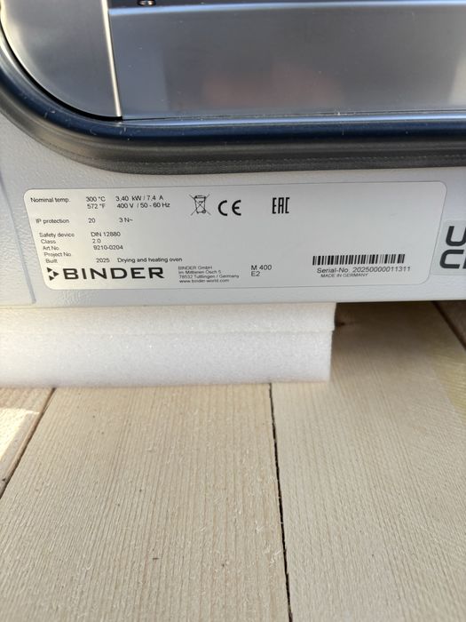 Suszarka laboratoryjna Binder M 400