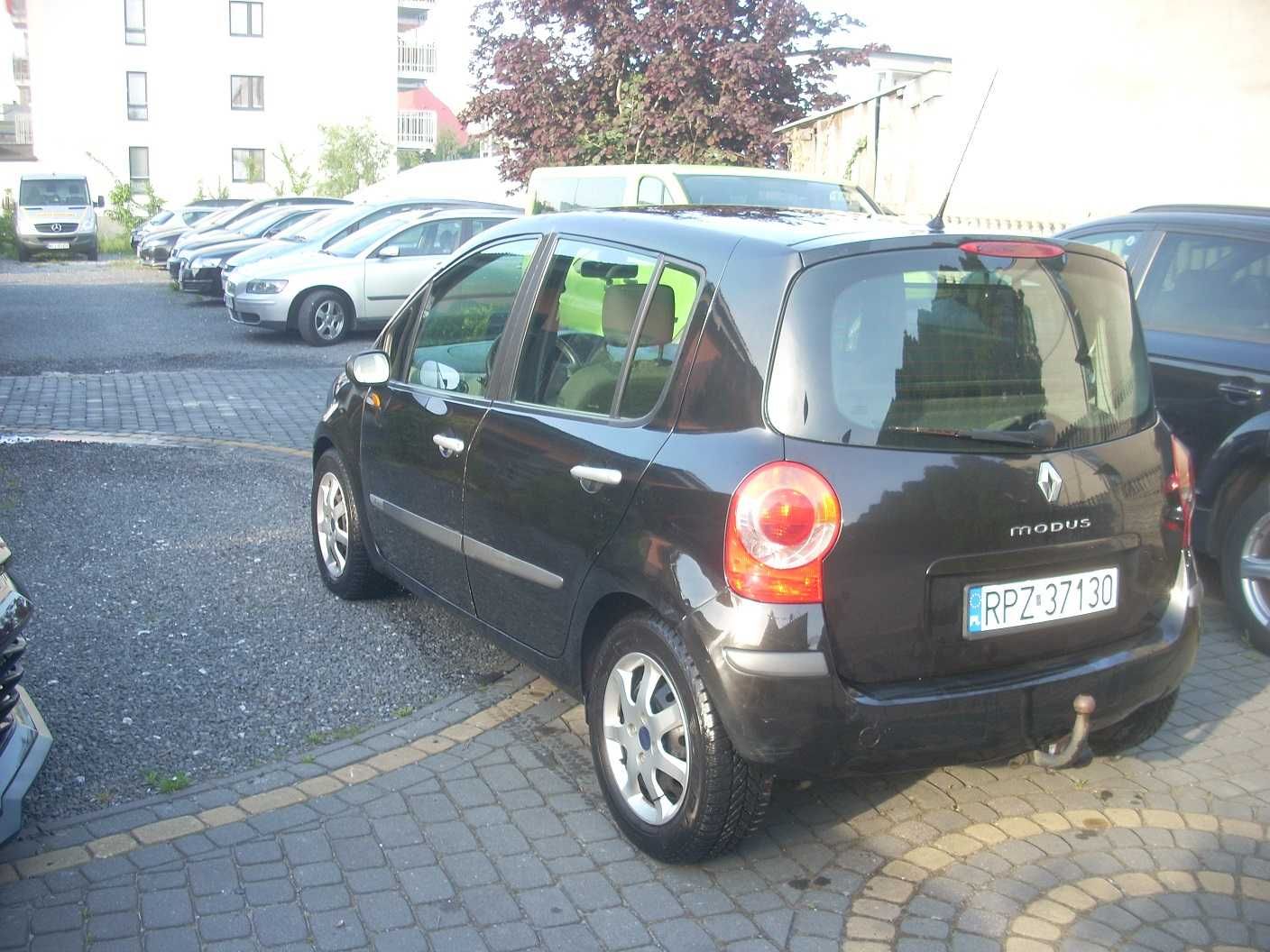 Renault Modus 1.6, automat, hak, klima, zadbany. mały przebirg