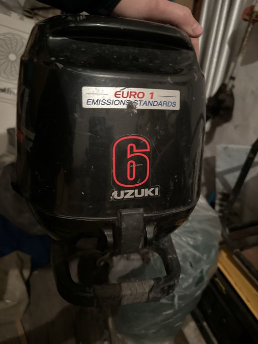 Двигун (мотор) SUZUKI DF 6, 4 такти