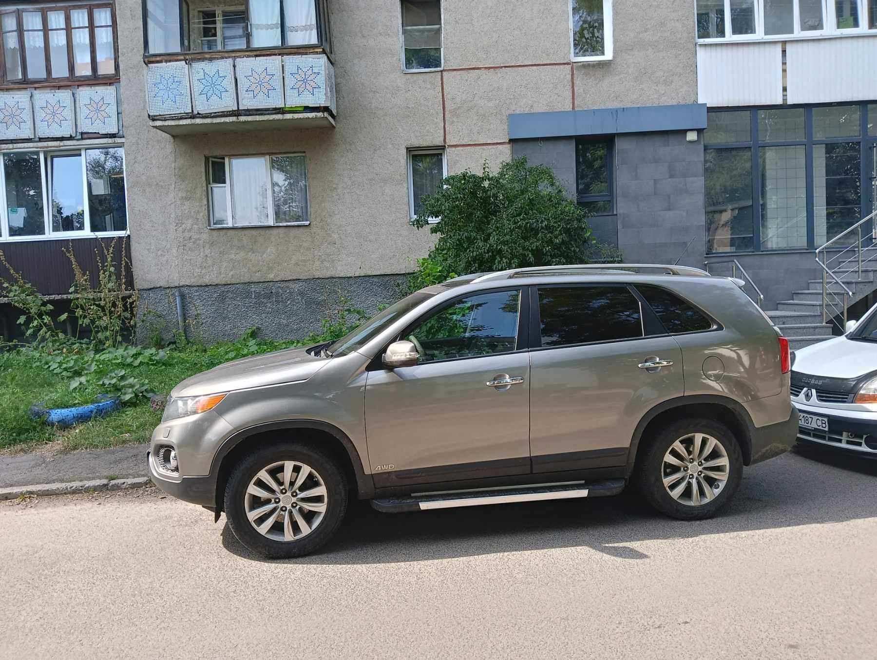 KIA SORENTO 2.4  газ/бензин максимальна комплектація