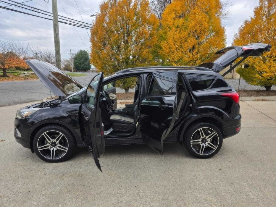 Ford Escape SEL      2019