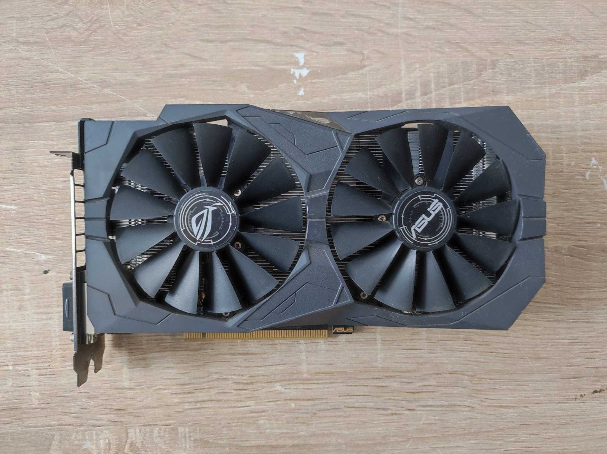 Asus RX 570 Rog Strix 4GB Gaming