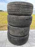 Opony wielosezonowe 2x 225/40/18 oraz 2x 235/45/18