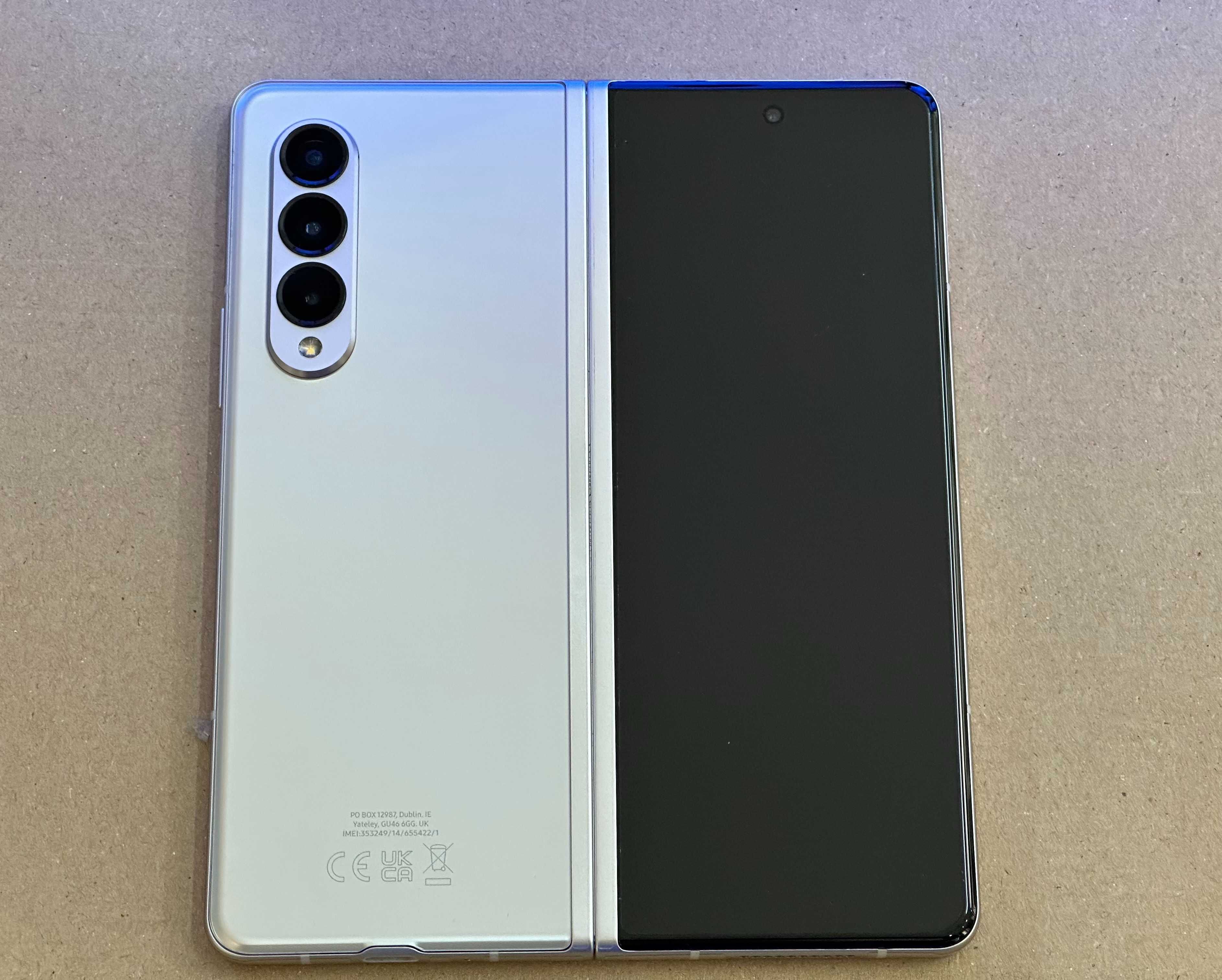 Smartfon Samsung Galaxy Z Fold3 12 GB / 256 GB 5G srebrny / RATY