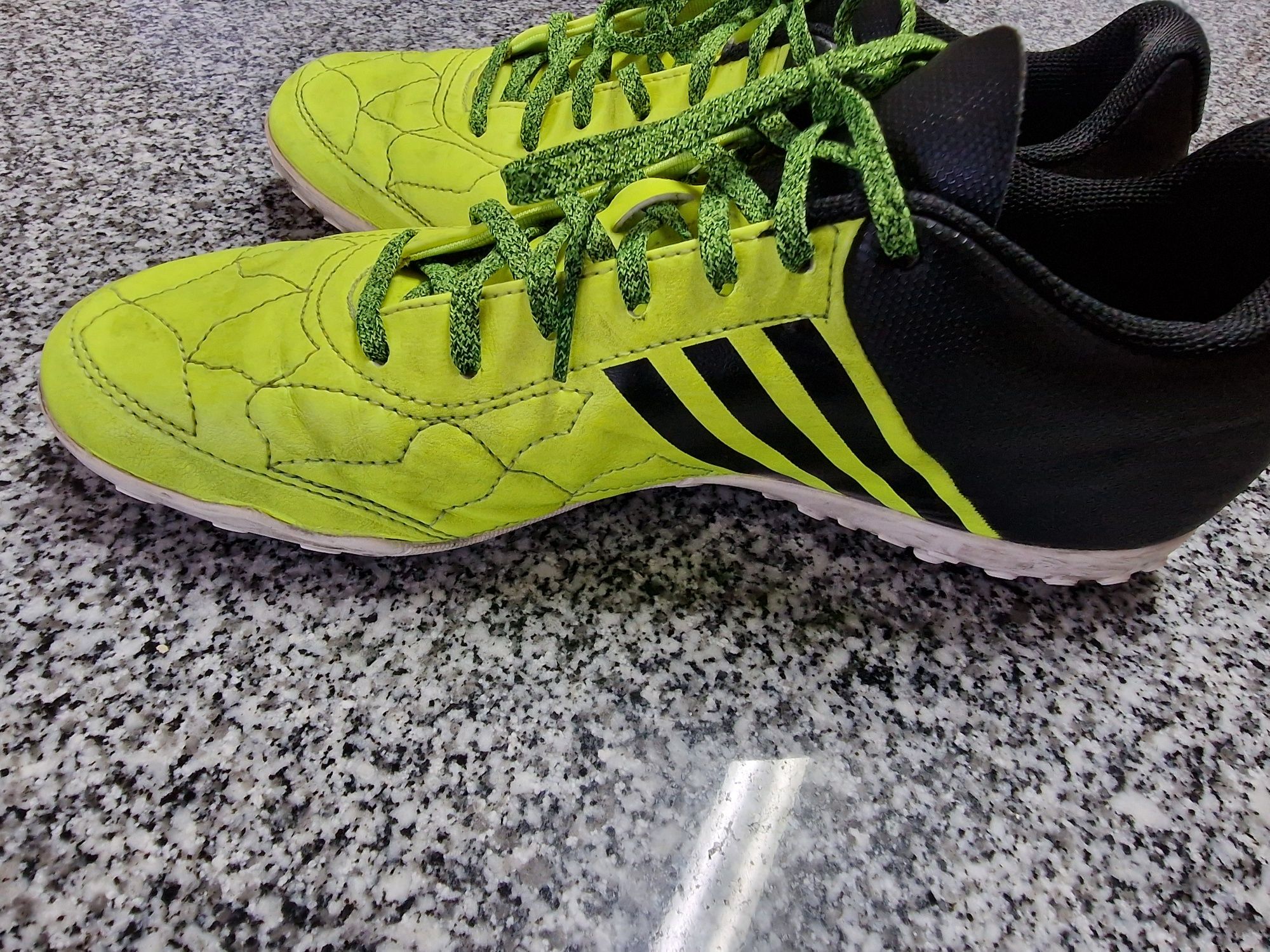 Sapatilhas adidas