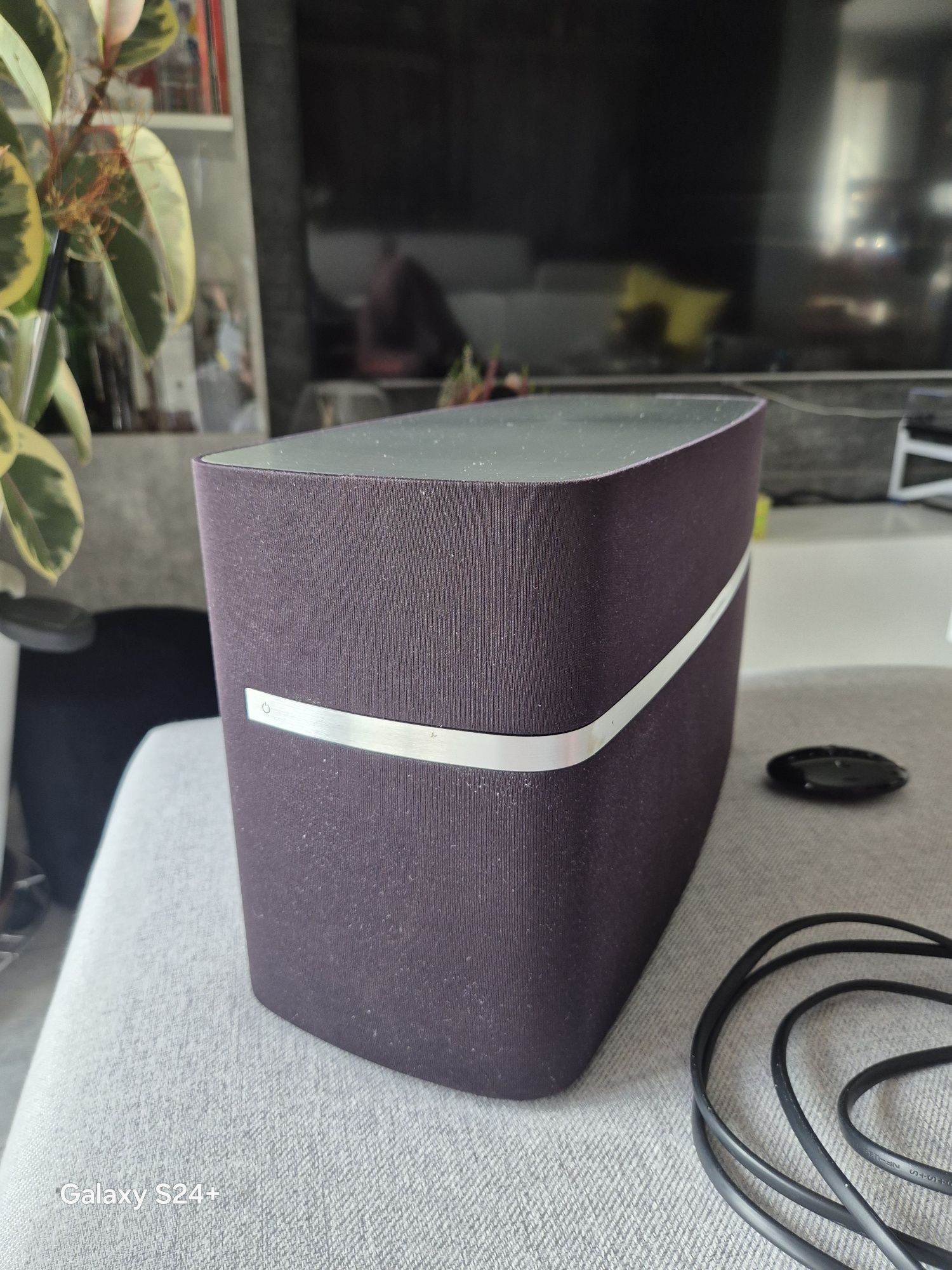 Bowers Wilkins A7