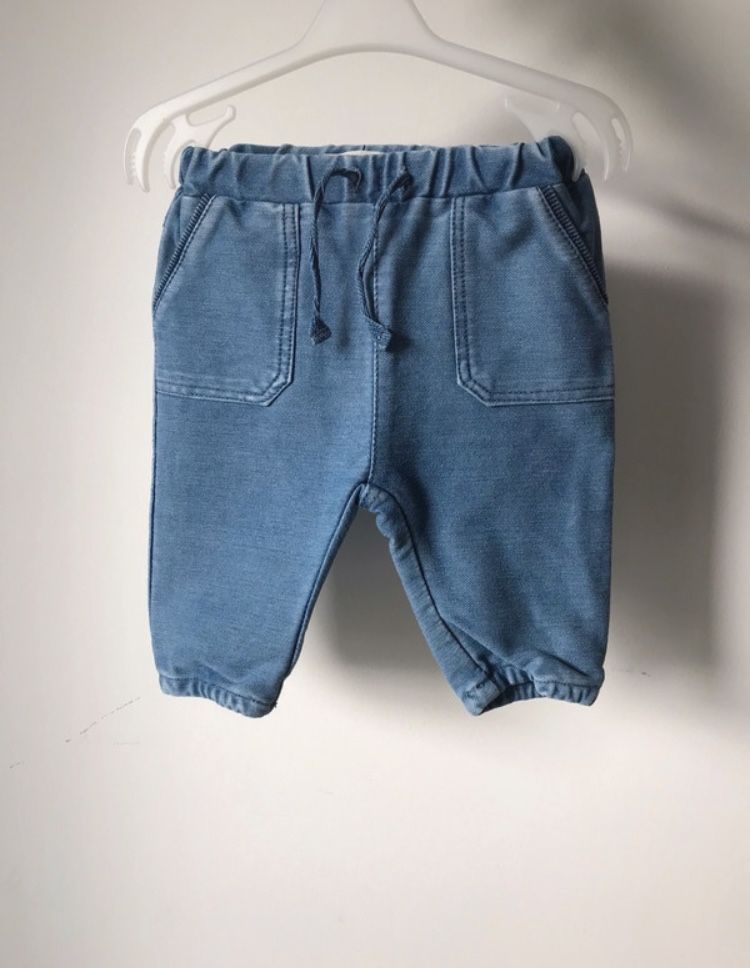 Miękkie spodnie denim jeans Zara mini 62 cm