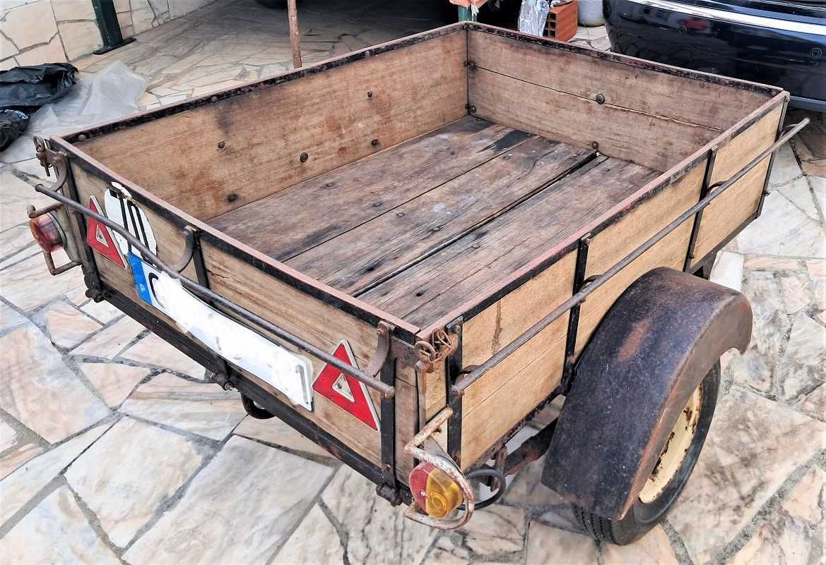 Atrelado/reboque para carga geral