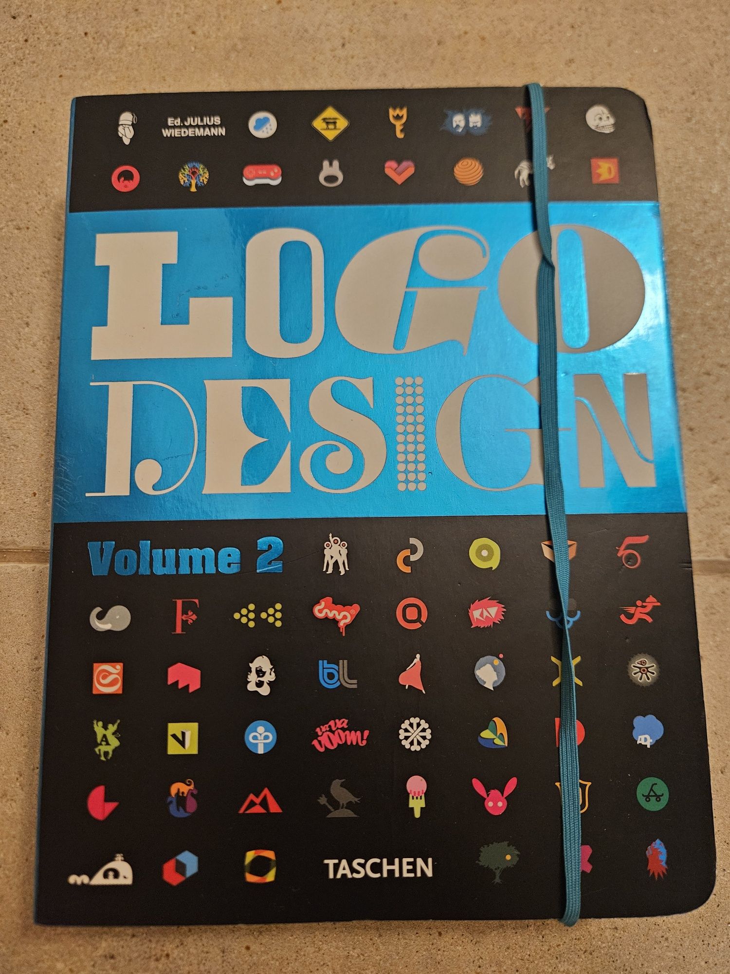 Logo design vol. 2 Taschen Ed. Julius Wiedemann