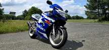 Suzuki gsxr 600 k1