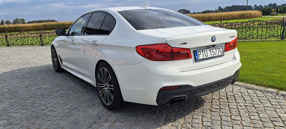 Bmw 5 G30 M-pakiet X-Drive alkantara