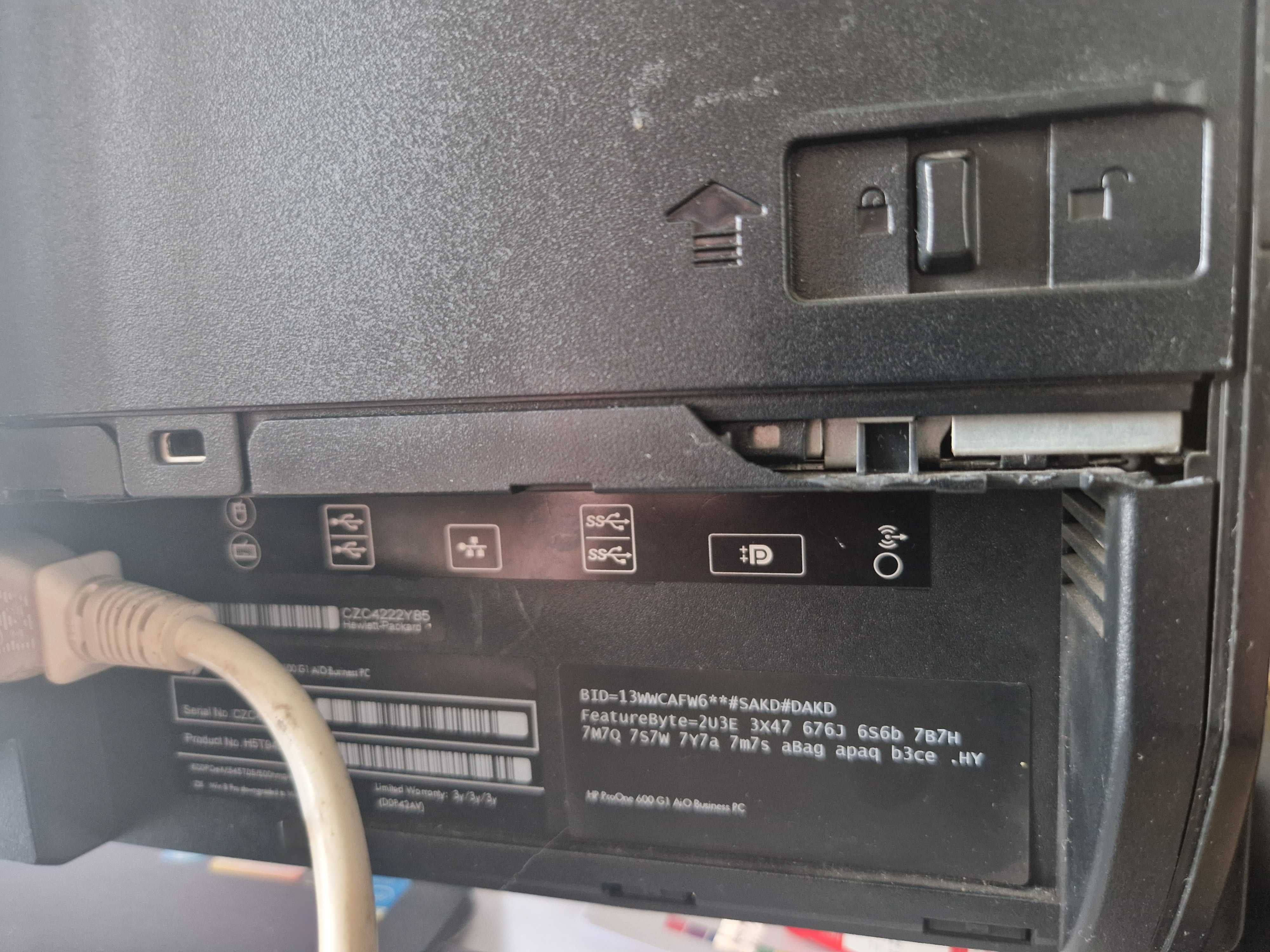 PC AIO HP ProOne 600 Komputer All in One 21.5"