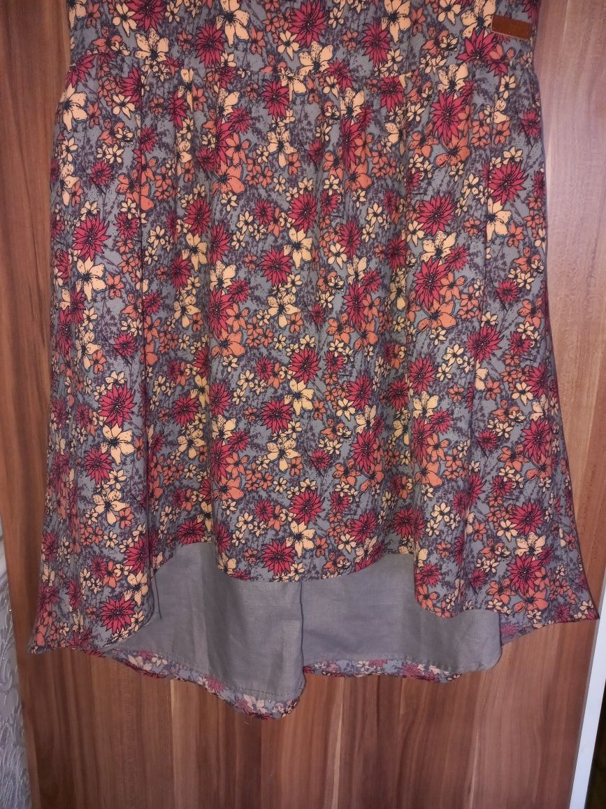 Name It sukeinka w kwiatki r.140cm