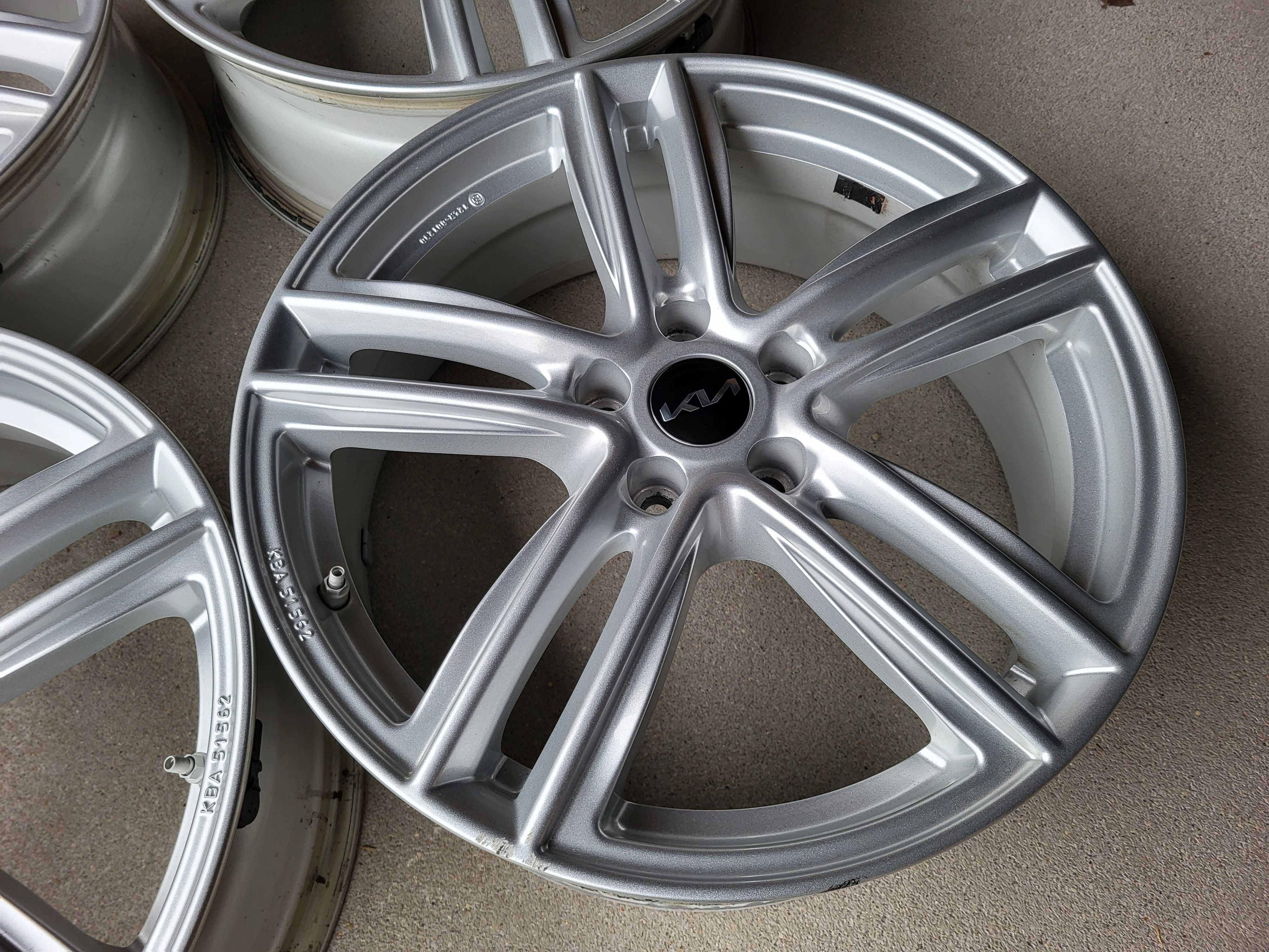 [694] Felgi aluminiowe 19 Cali 5x114,3 7,5J ET40 Kia + Czujniki GRATIS