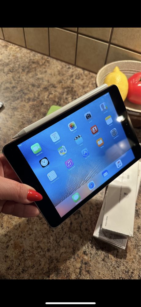 Tablet iPad Apple Retina - super stan