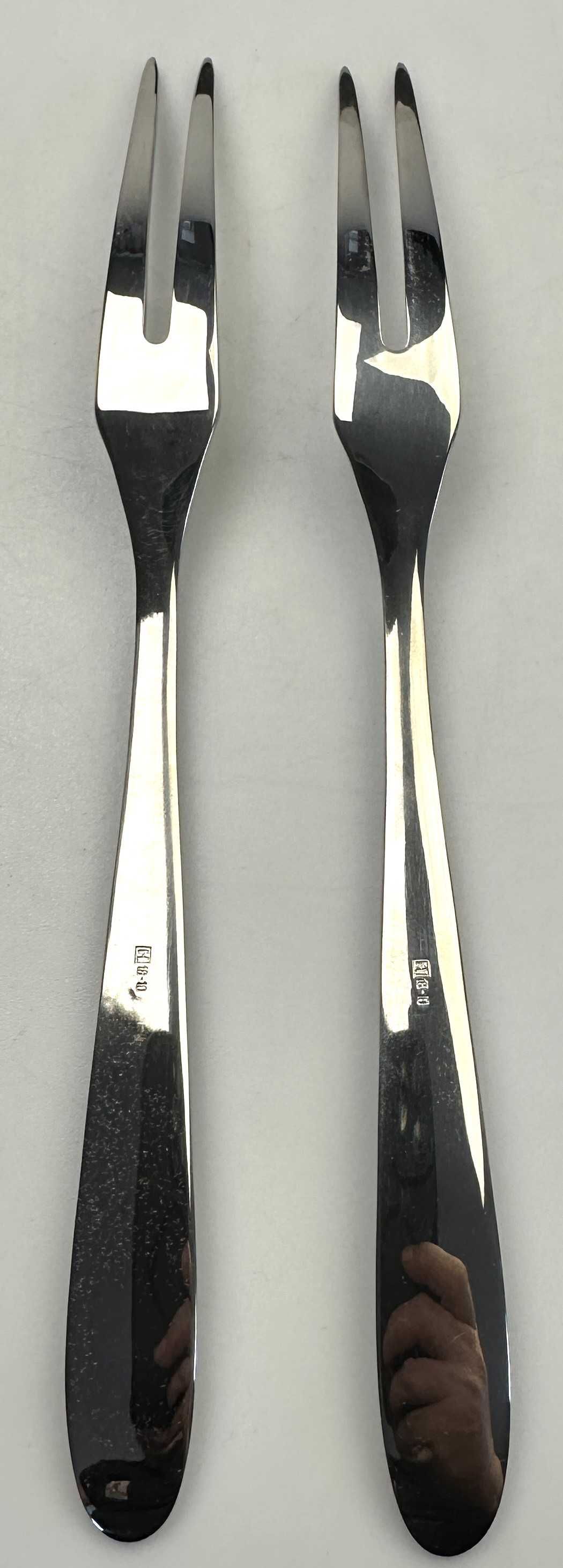 Widelce do zakąsek model 32 angielski 2 szt. Hefra + pudełko