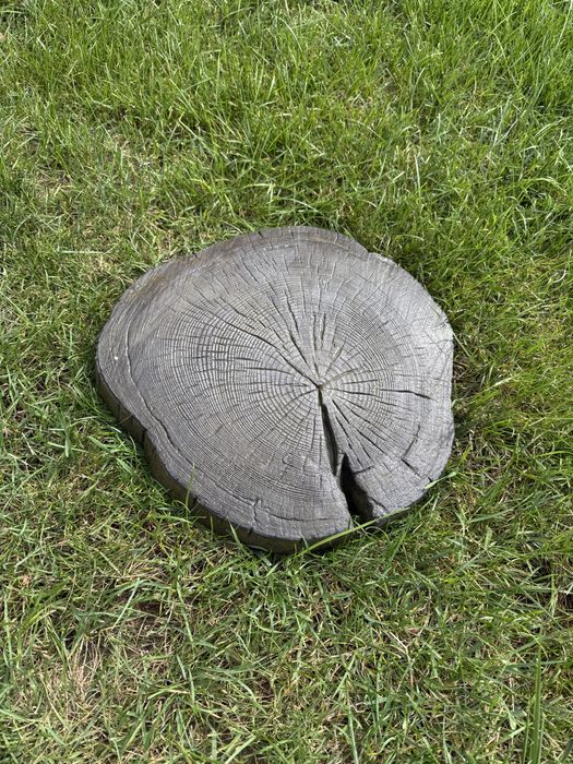 Pień betonowy ozdoba do ogrodu 40 cm