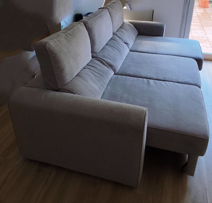 Sofá chaise longe cinza claro - NOVO