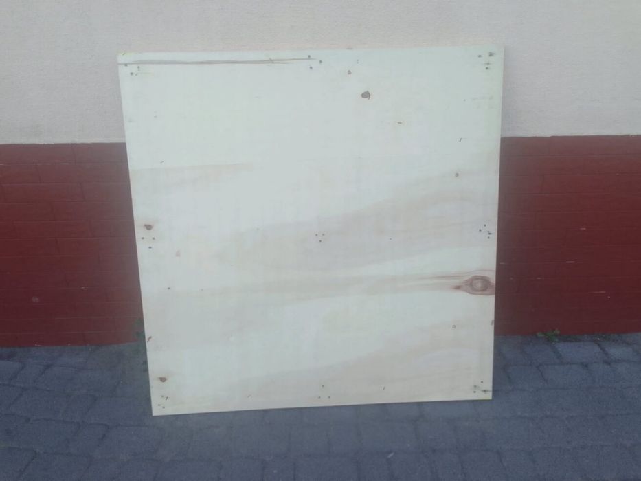 Sklejki różnej grubości