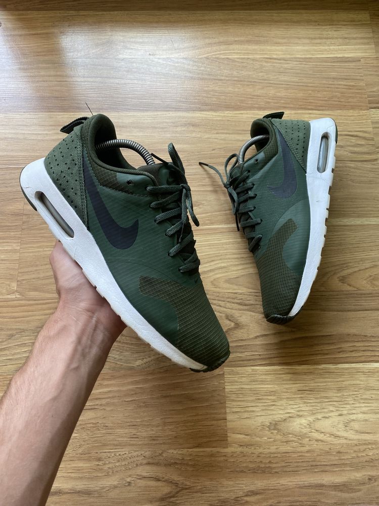 Чоловічі кросівки Nike Air Max TAVAS