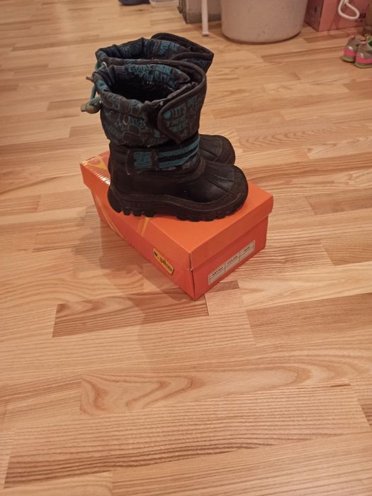Kozaki buty zimowe r. 24