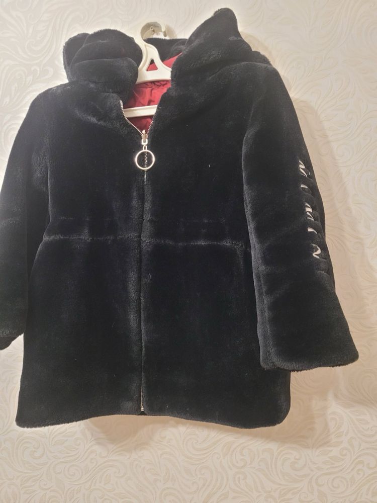 Продам курточку двухсторонню шубу,