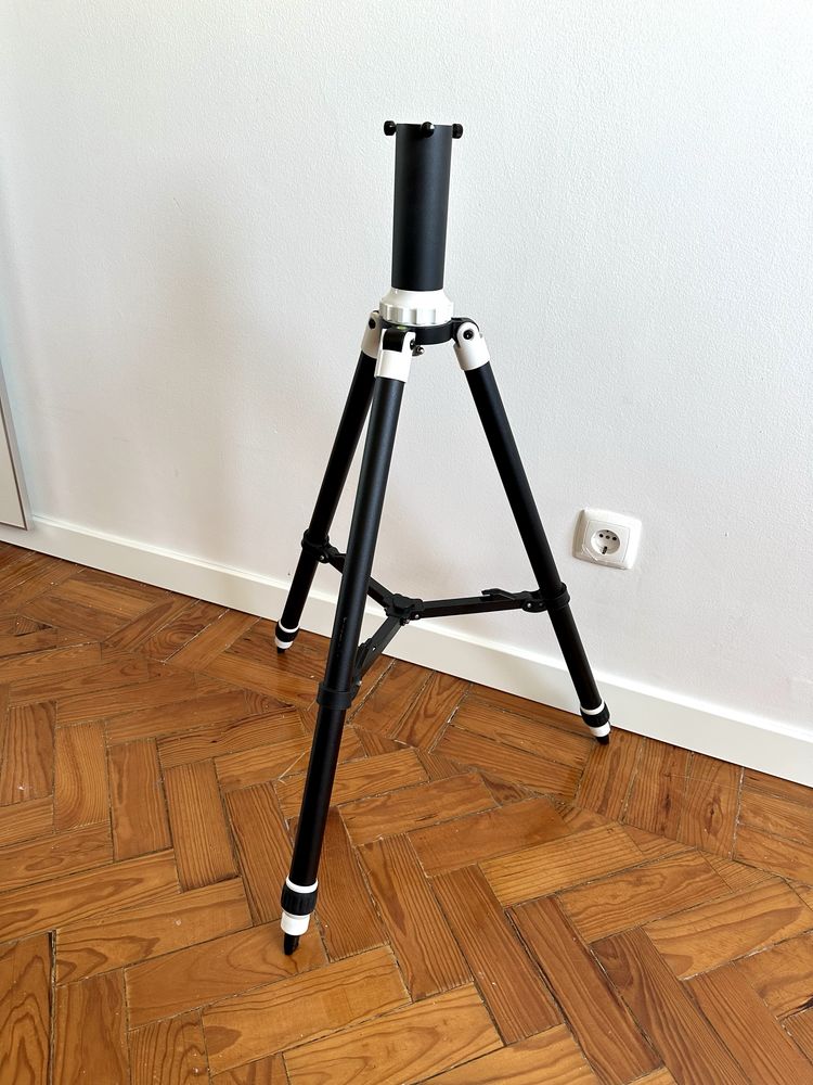 SkyWatcher AZ-GTi GoTo WiFi mount with a tripod