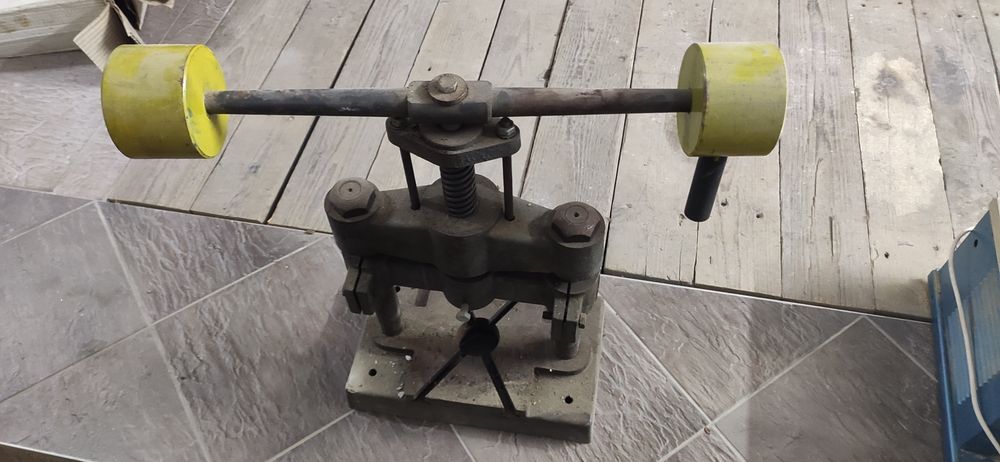 Prasa ręczna warsztatowa balansowa dociskowa 3t